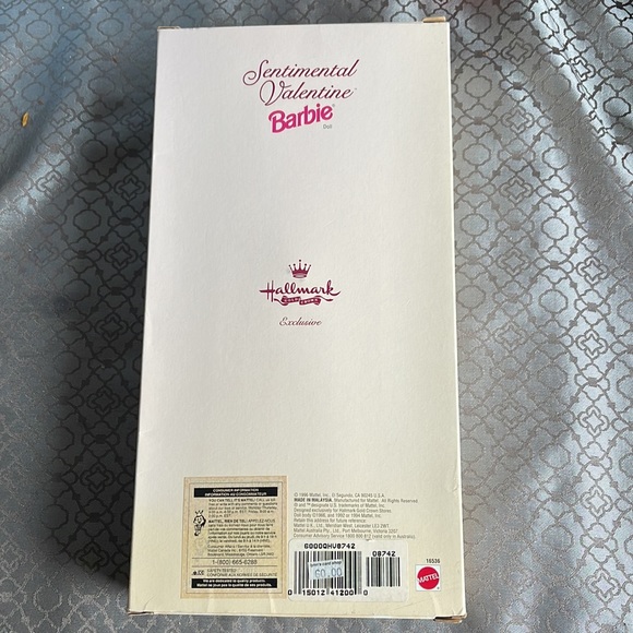 Vintage hallmark exclusive sentimental valentine Barbie - Picture 3 of 5